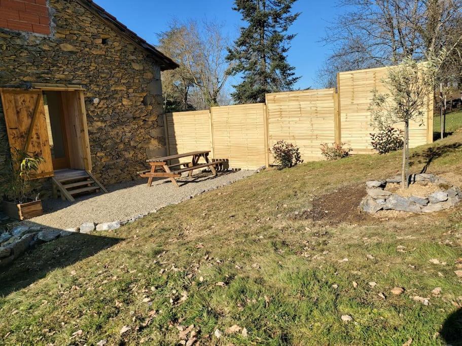 Cier De Riviere "Les Cerfs" Apartment Luaran gambar