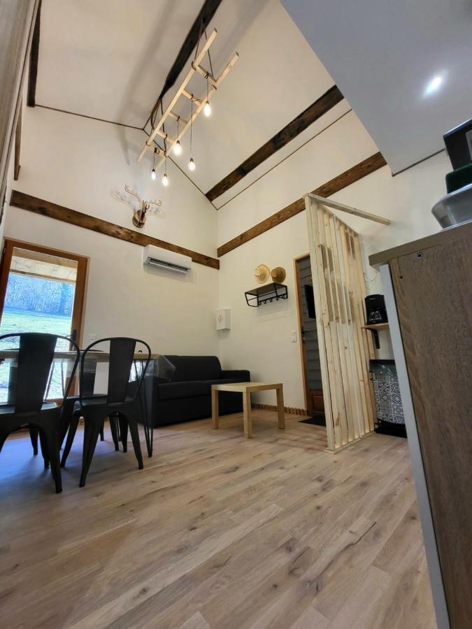 Cier De Riviere "Les Cerfs" Apartment Luaran gambar